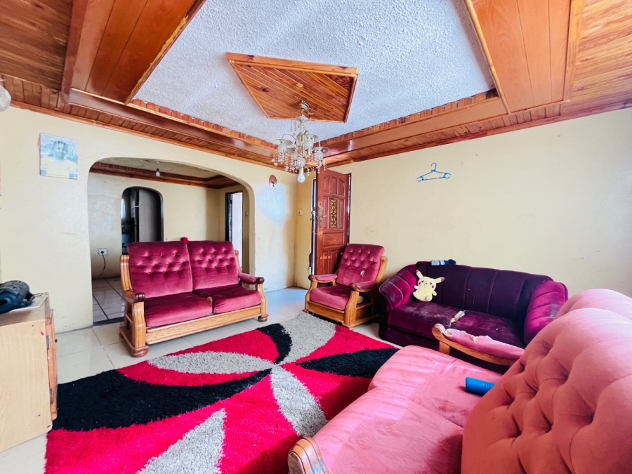 2 Bedroom Property for Sale in Mdantsane Nu 15 Eastern Cape